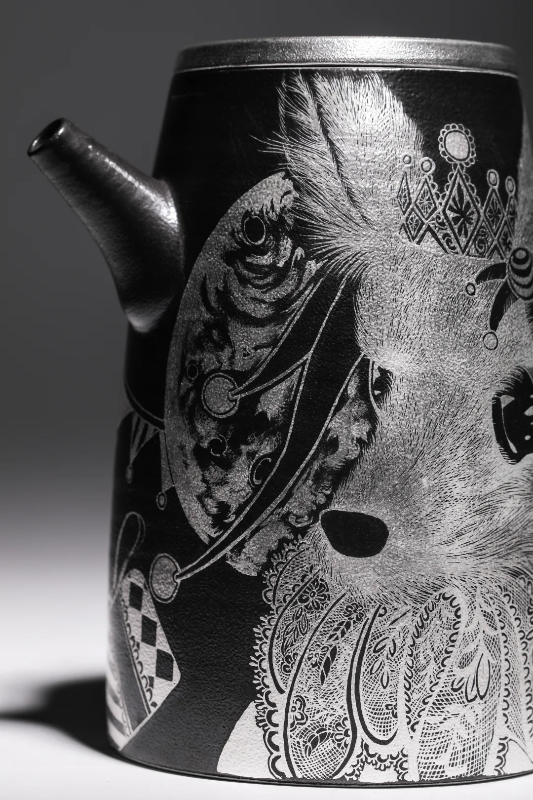 Handcrafted Silver Luster Ceramic Stein — Black Glaze, Crowned Fox Queen